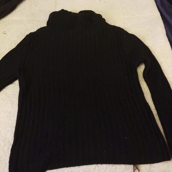 Shirt - Picture 7 of 7